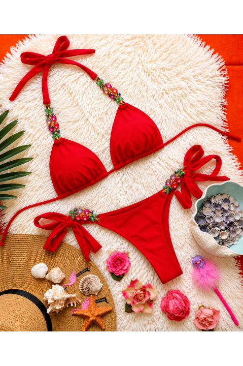 Costum de Baie Roșu în Două Piese cu Pietre Decorative Premium – Lux, Strălucire și Seducție, OFERTA !!