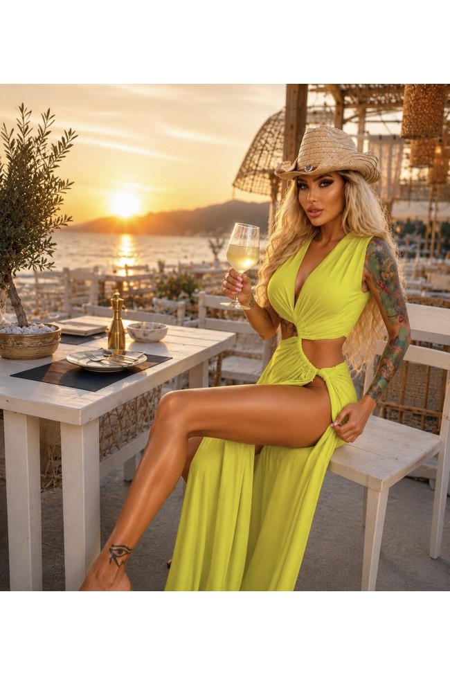     Rochie Luxury Lime Couture cu Decupaje Elegante, Marime Universala