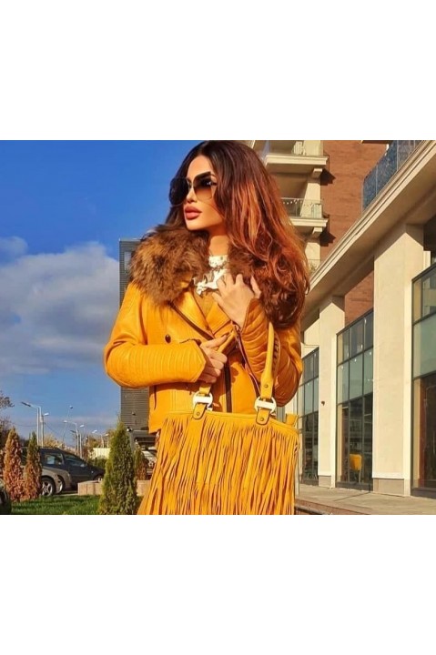 Geaca din piele cu guler de blana 100% naturala